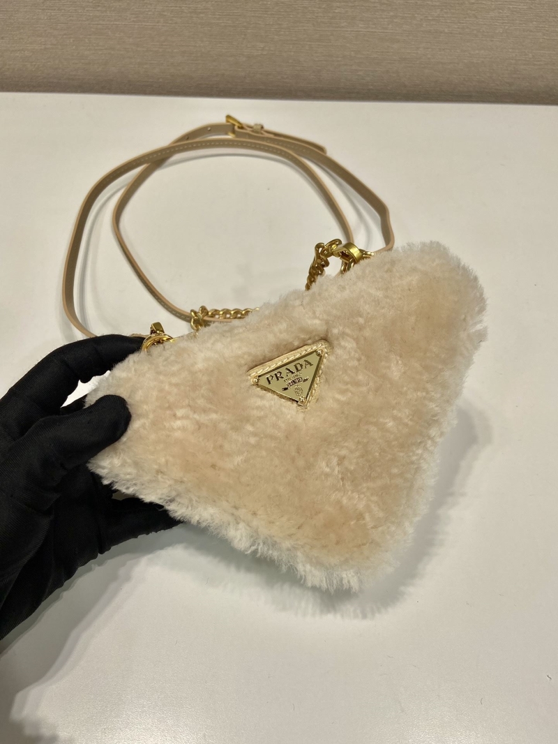Pra*a triangle pouch